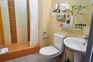 Гостиница Арбат Челябинск Двухместный номер с 2 отдельными кроватями-3